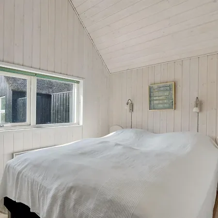 Allin - 1km From The Sea By Interhome *