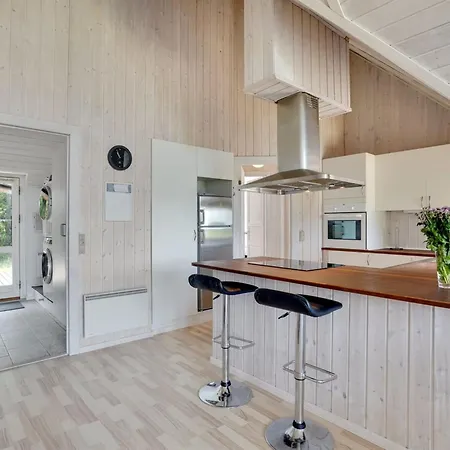 Allin - 1km From The Sea By Interhome Сasa de vacaciones